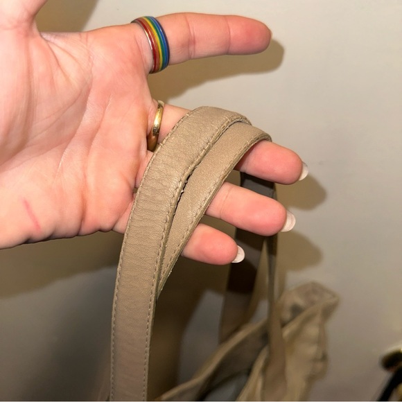 CHANEL Beige Checkered travel Tote Bag - Picture 12 of 16